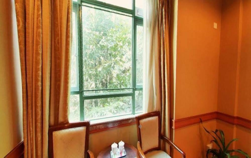 Grand Villa Hotel Guangzhou Bagian luar foto